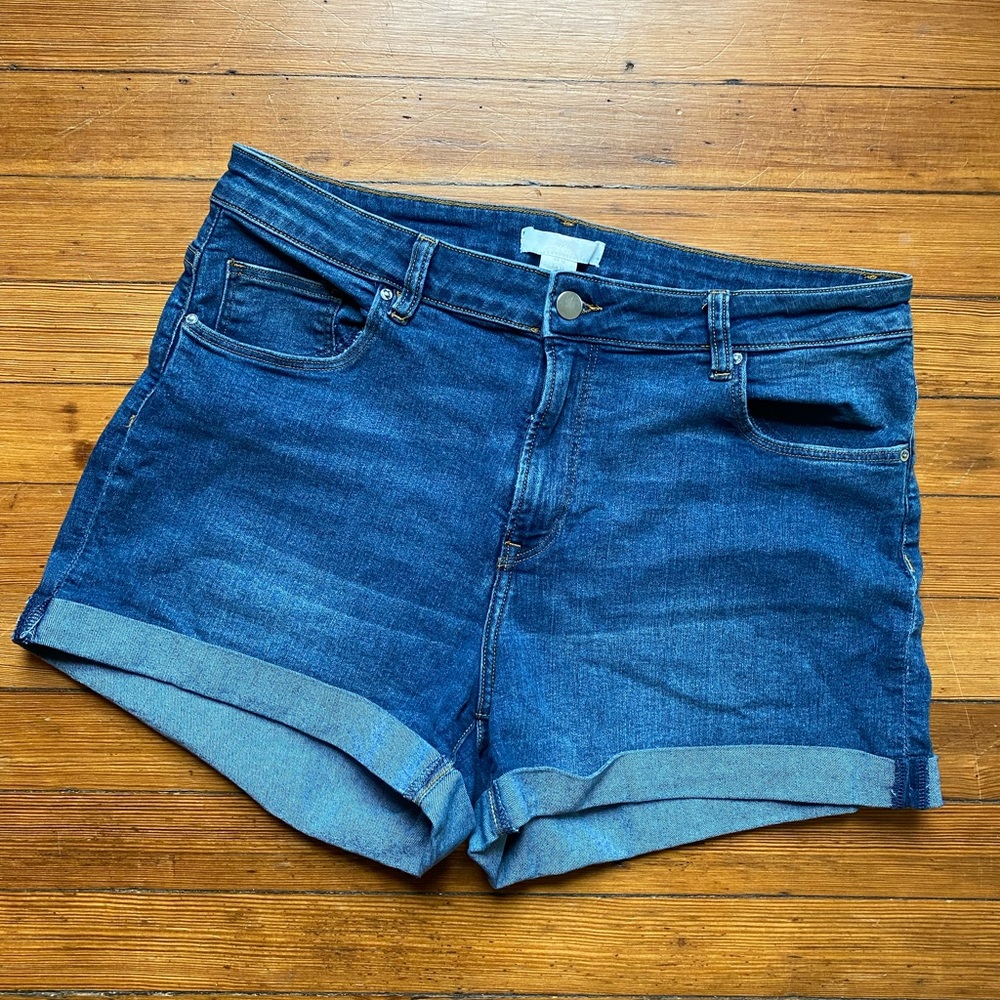 H&M denim shorts